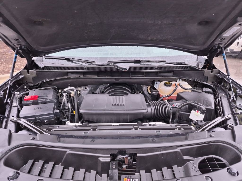 Certified 2025 GMC Yukon Denali RWD image 16