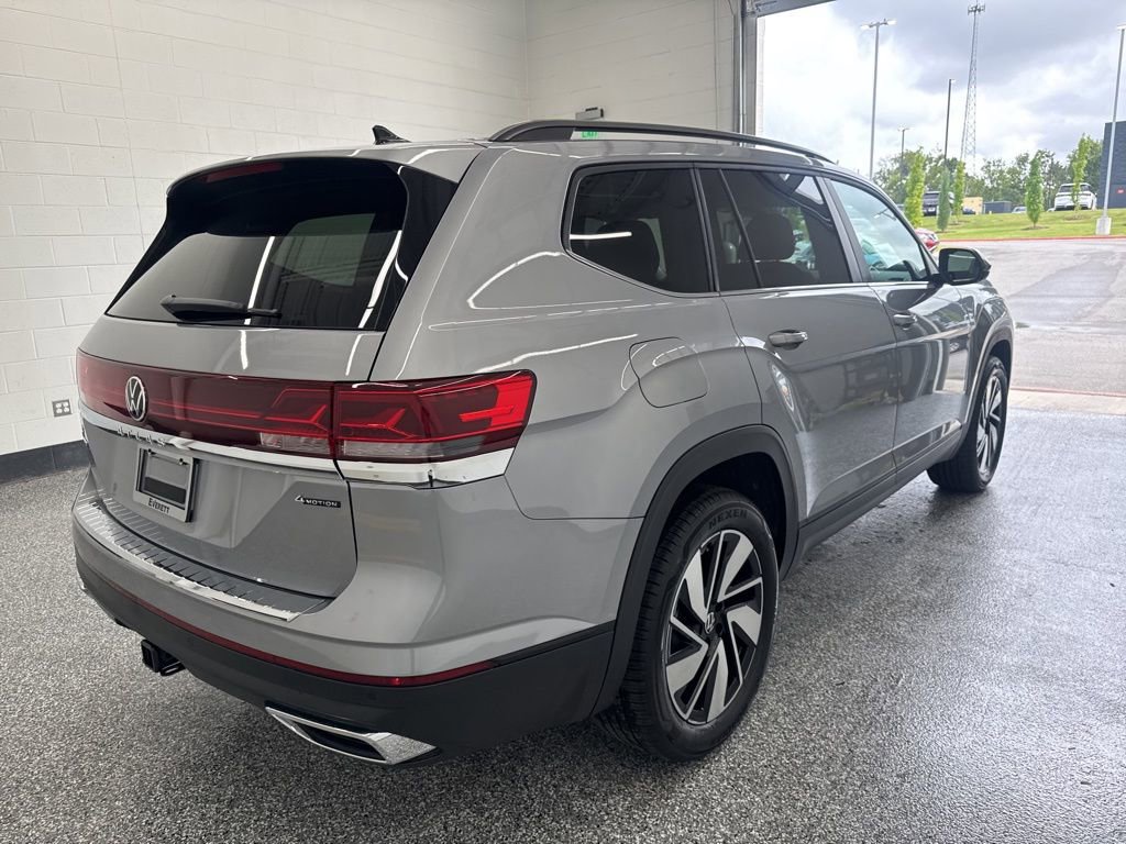 New 2026 Volkswagen Atlas SE image 4