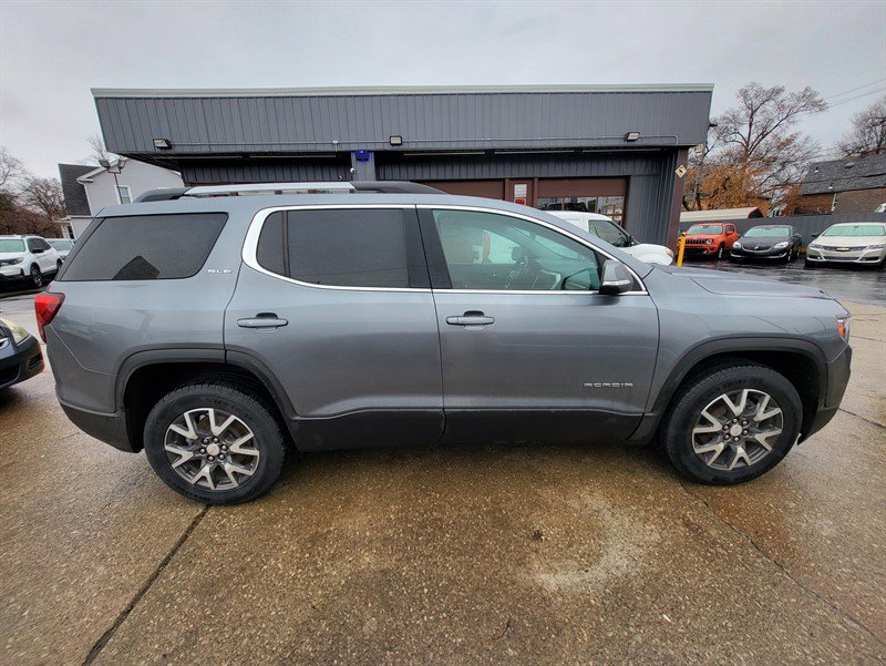 Used 2021 GMC Acadia SLE w/ Driver Convenience Package image 8