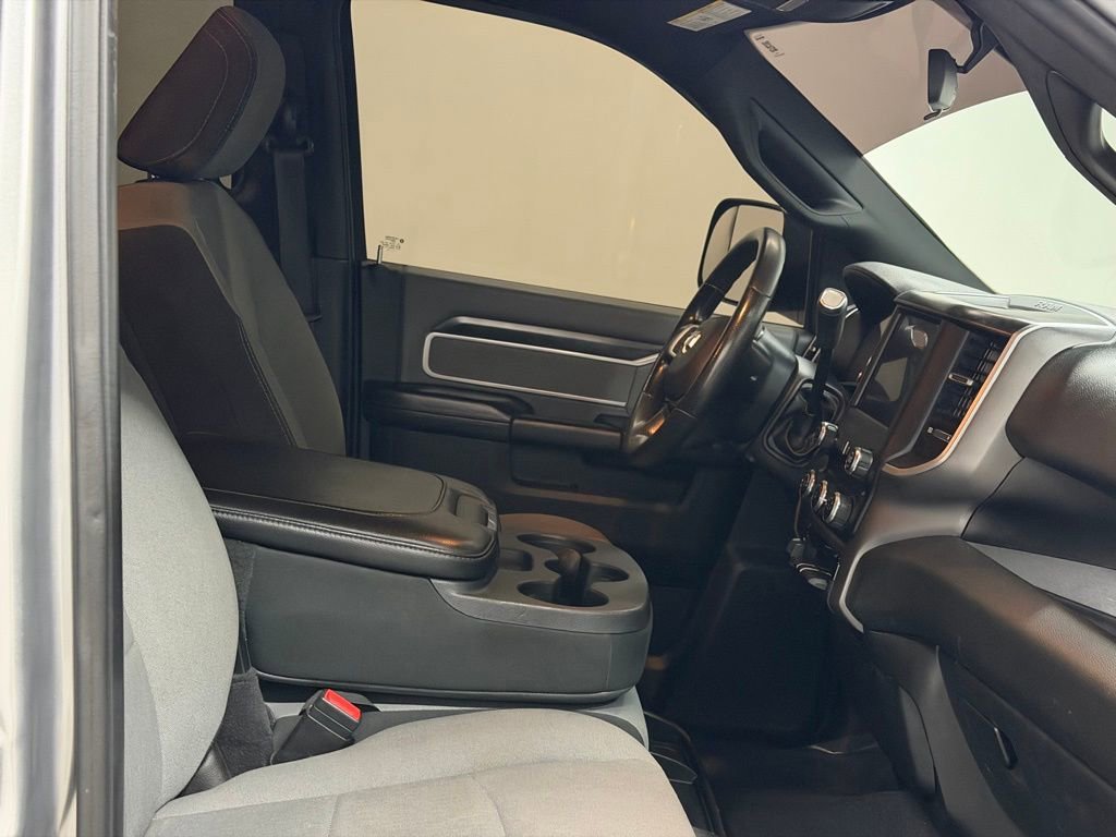 Used 2022 RAM 3500 Big Horn image 25