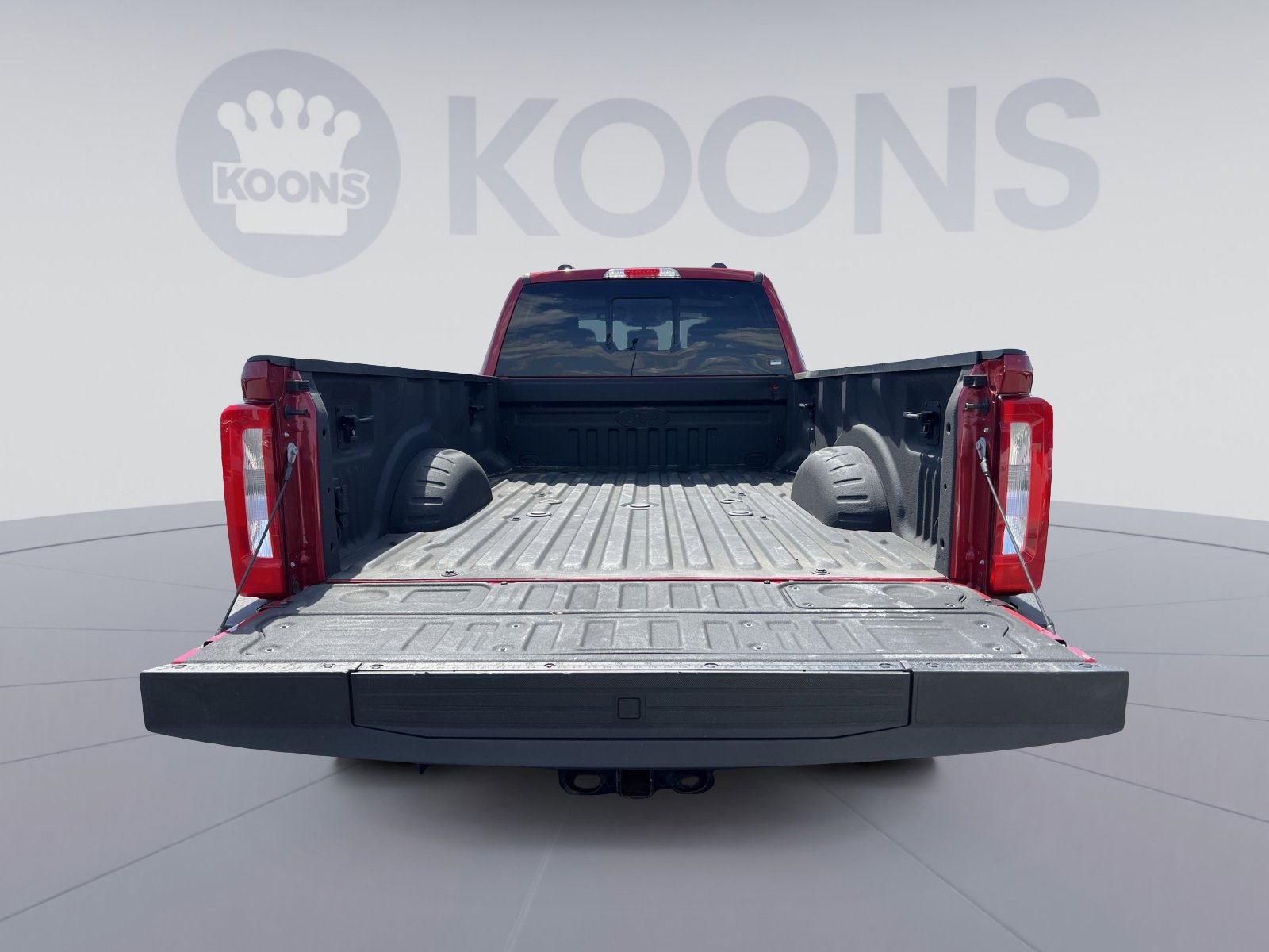 Used 2023 Ford F350 XLT AWD/4WD image 32