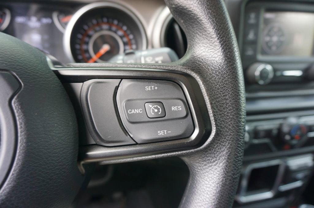 Used 2020 Jeep Wrangler Sport AWD/4WD image 8