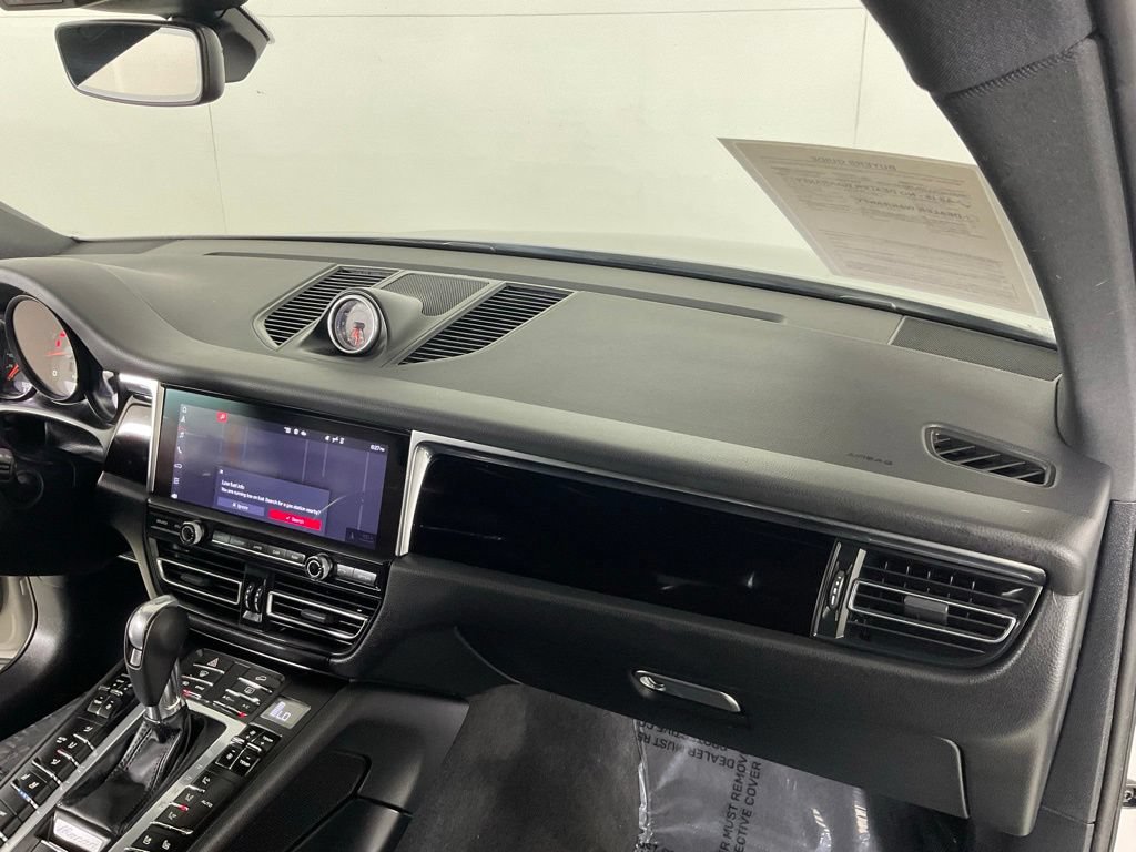 Used 2021 Porsche Macan AWD/4WD image 31