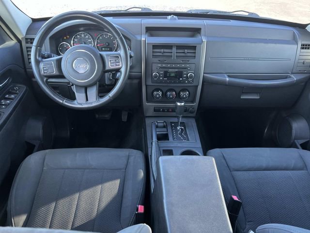 Used 2012 Jeep Liberty Sport w/ Popular Equipment Group AWD/4WD image 14