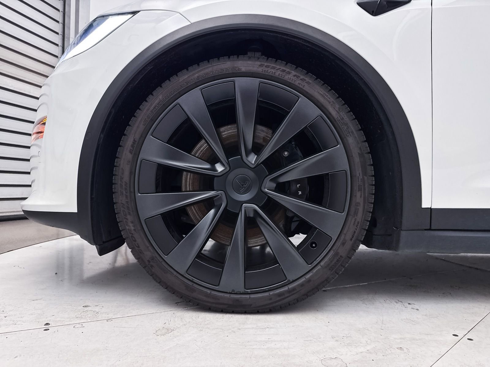 Used 2022 Tesla Model X image 14