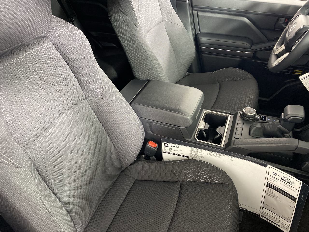 New 2026 Toyota 4Runner SR5 AWD/4WD image 25