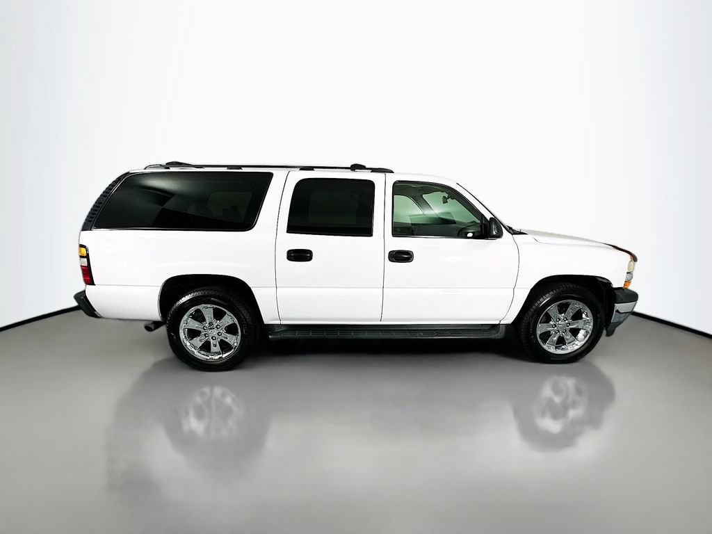 Used 2006 Chevrolet Suburban LS w/ Smart Select Package RWD image 8