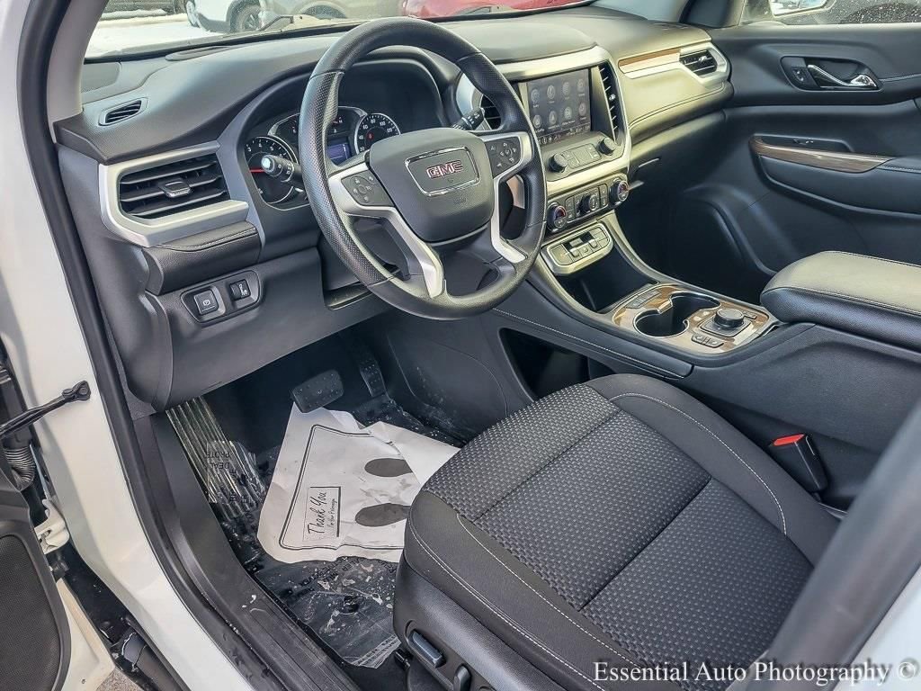 Certified 2022 GMC Acadia SLE w/ Driver Convenience Package image 10