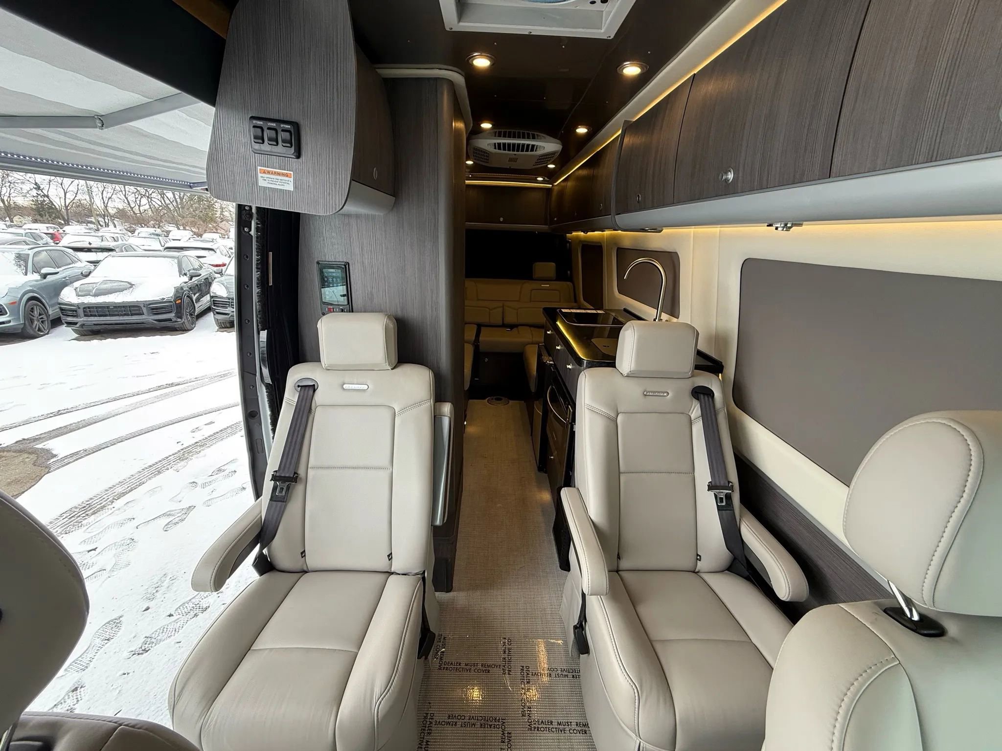 Used 2022 Mercedes-Benz Sprinter 3500 w/ Parking Package image 50