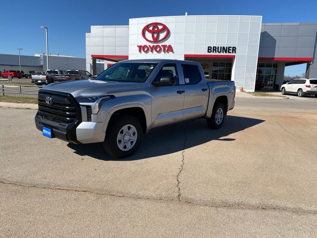 Used 2025 Toyota Tundra SR w/ SR Tow Package image 6