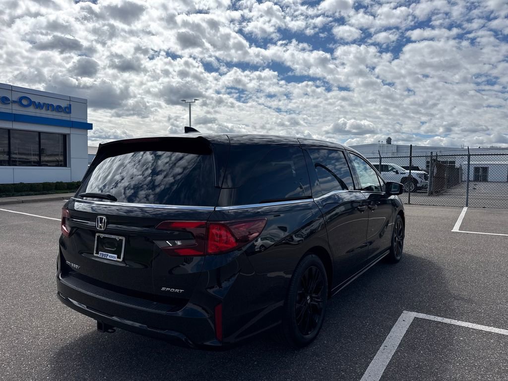Certified 2025 Honda Odyssey Sport-L image 8