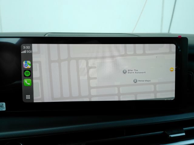 Used 2024 Hyundai Santa Fe SEL FWD image 10