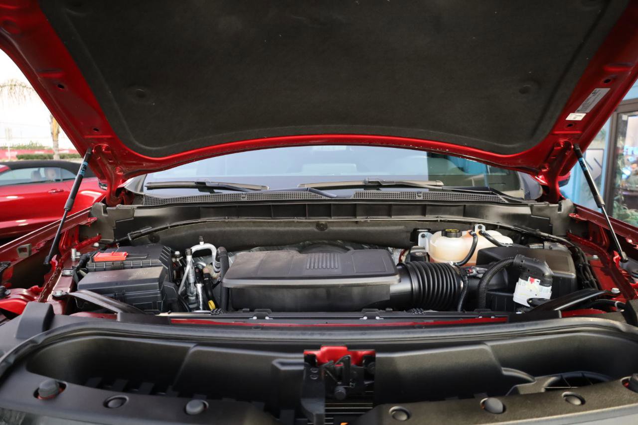 Used 2024 Chevrolet Tahoe RST w/ Luxury Package image 15