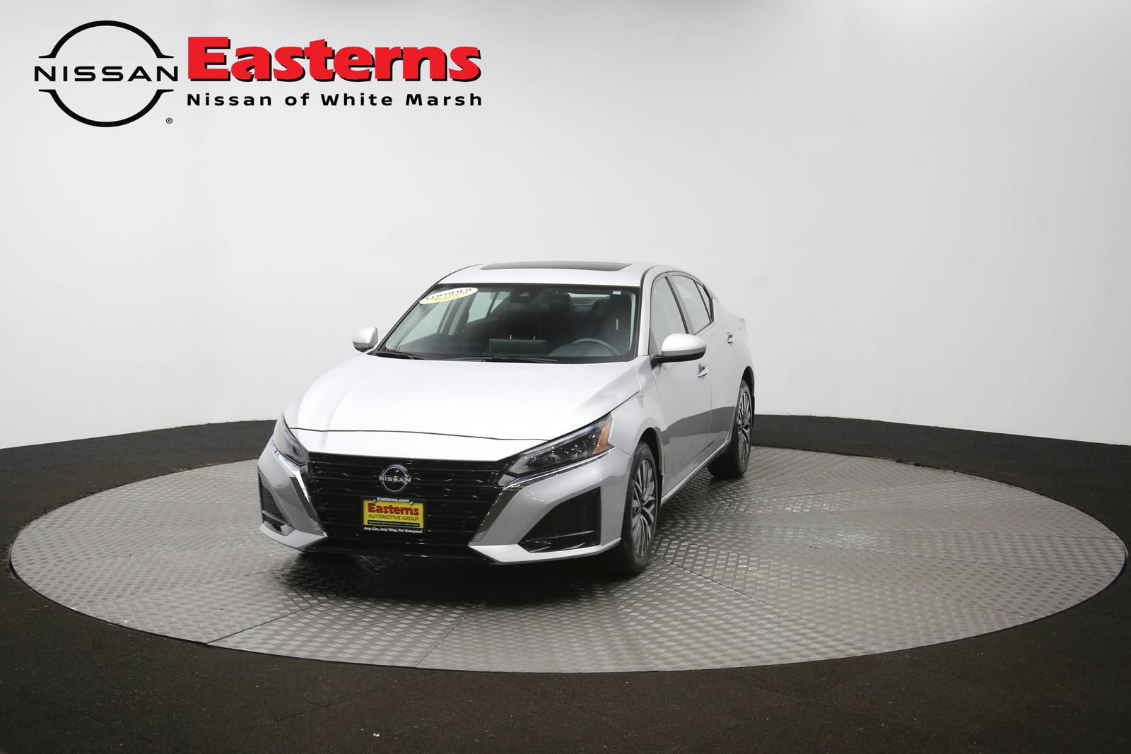 Used 2023 Nissan Altima 2.5 SV w/ SV Premium Package AWD/4WD image 55