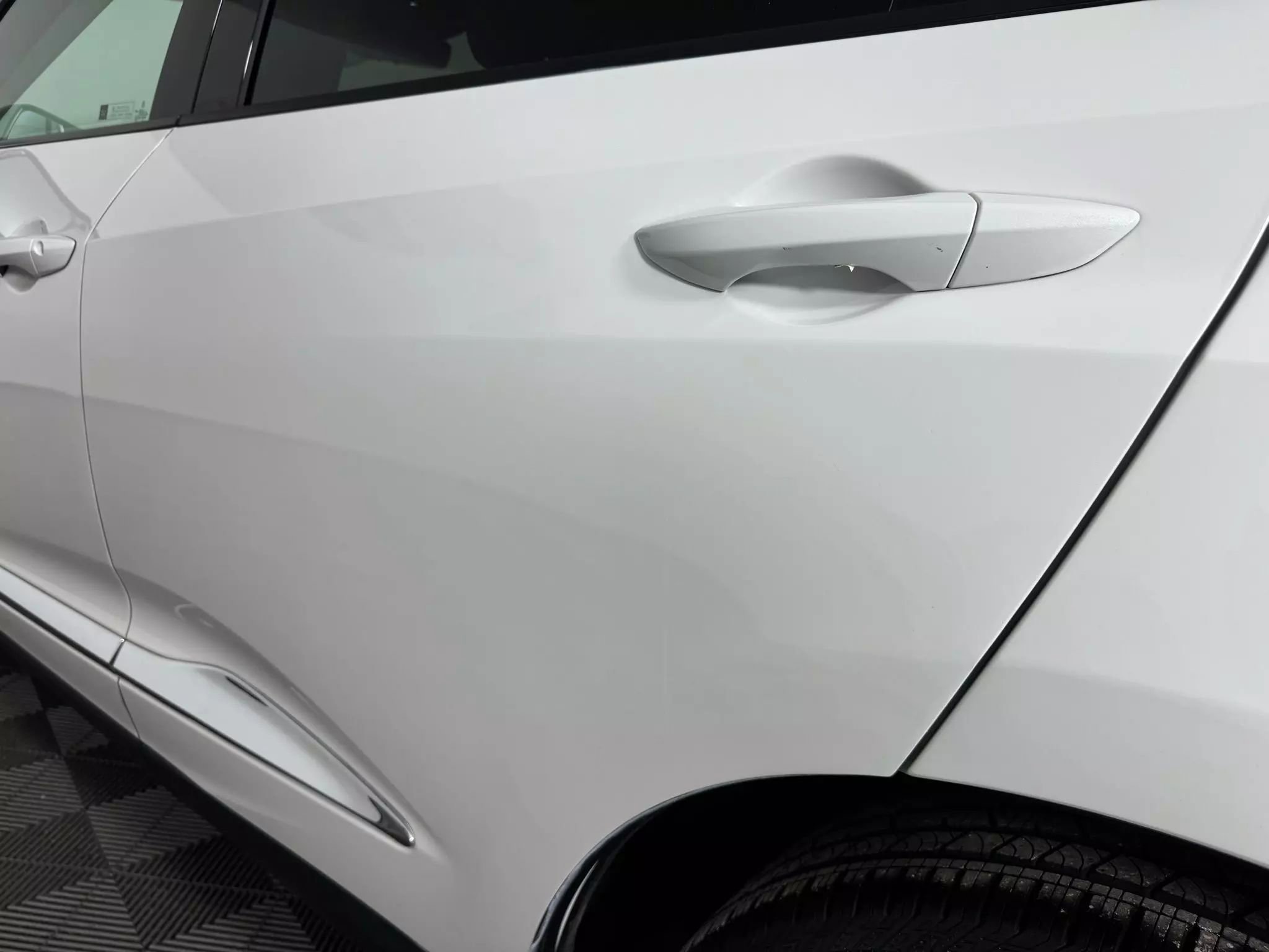 Used 2024 Acura RDX SH-AWD image 28