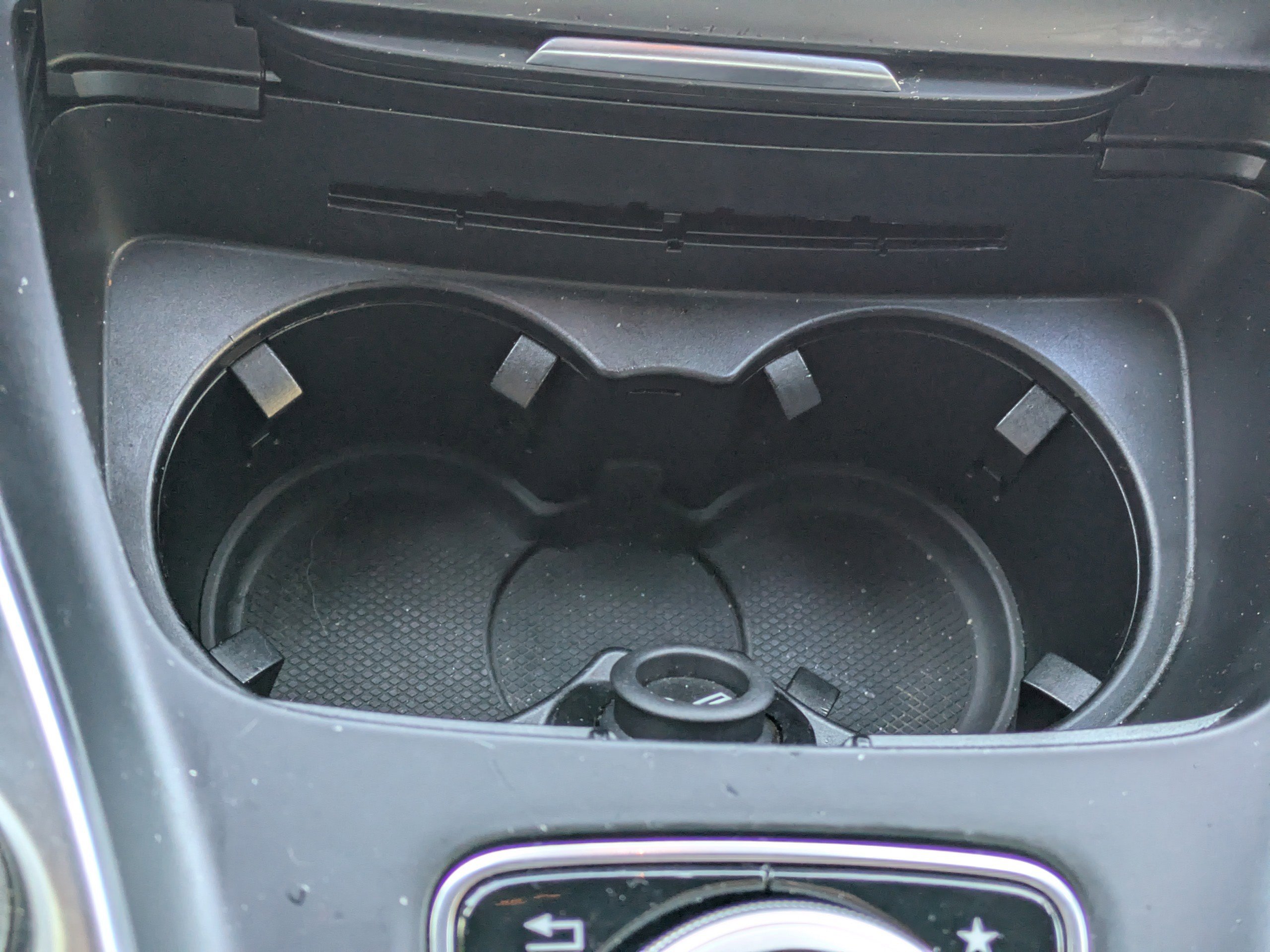 Used 2016 Mercedes-Benz AMG GT S w/ Exclusive Interior Package image 22