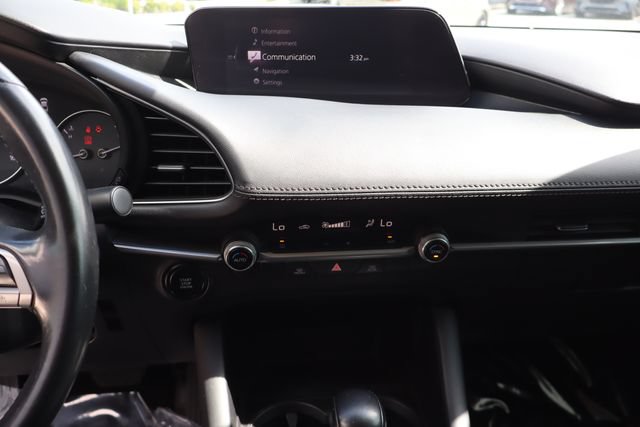 Used 2022 MAZDA MAZDA3 s FWD image 32