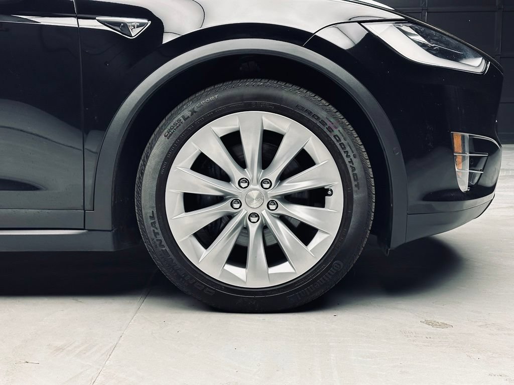 Used 2021 Tesla Model X Long Range AWD/4WD image 42