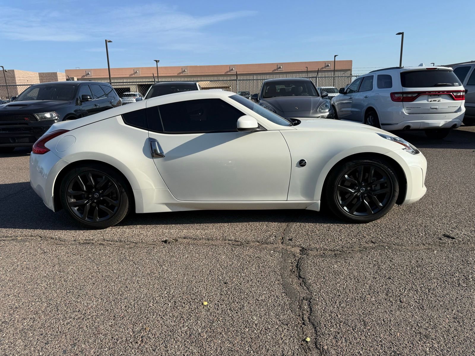 Used 2020 Nissan 370Z Coupe image 4