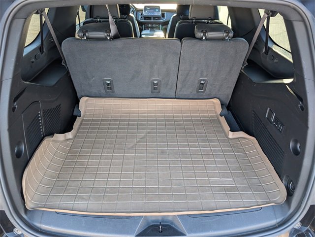 Used 2022 Chevrolet Suburban LT w/ LT Signature Plus Package image 14