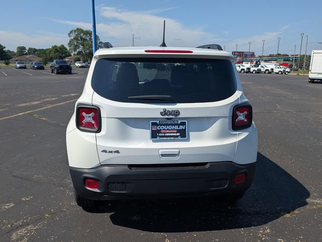 Used 2023 Jeep Renegade Latitude w/ Premium Group AWD/4WD image 6