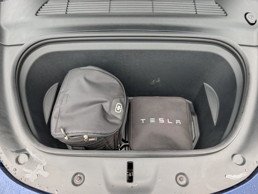 Used 2022 Tesla Model Y Long Range AWD/4WD image 12
