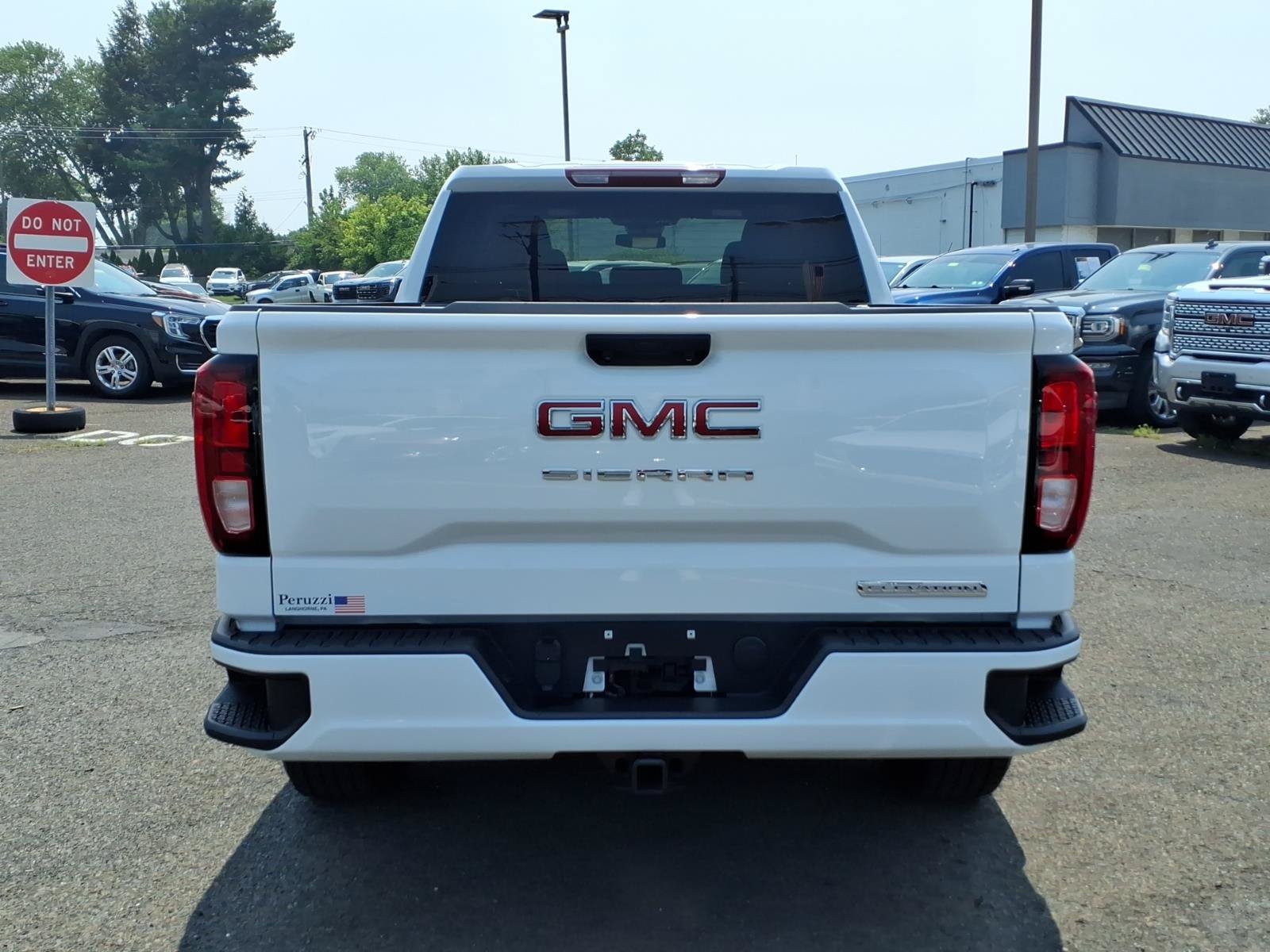 Certified 2025 GMC Sierra 1500 Elevation AWD/4WD image 4