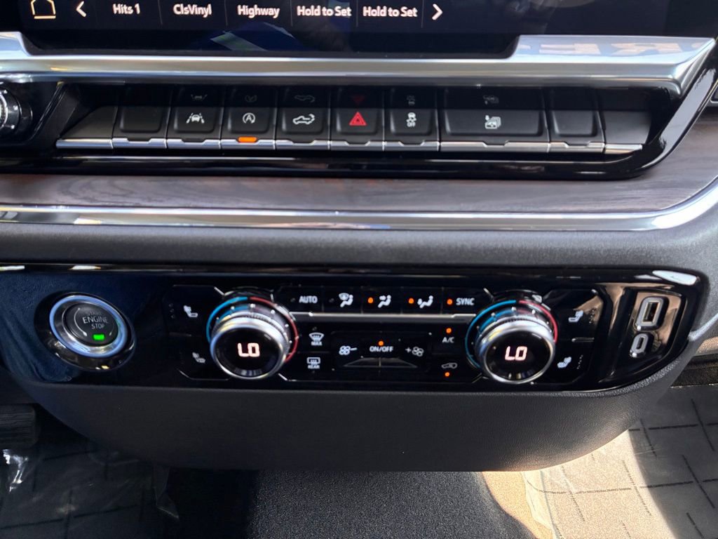 Used 2024 GMC Sierra 1500 SLT image 31