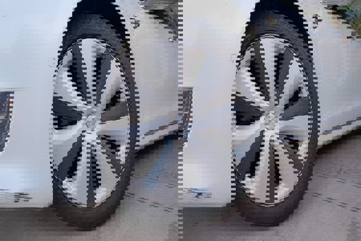 Used 2020 Tesla Model S Long Range Plus image 39