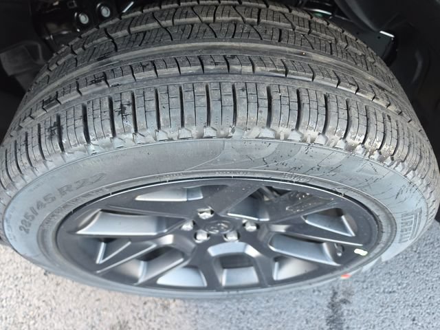 New 2027 RAM 1500 Laramie AWD/4WD image 9
