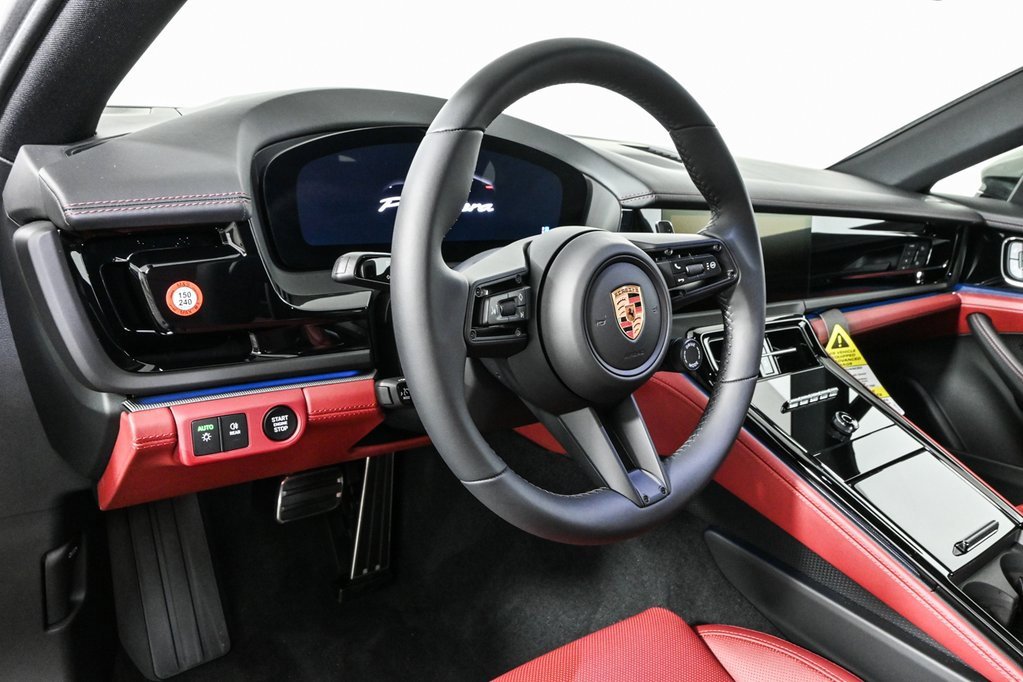 New 2025 Porsche Panamera RWD image 4