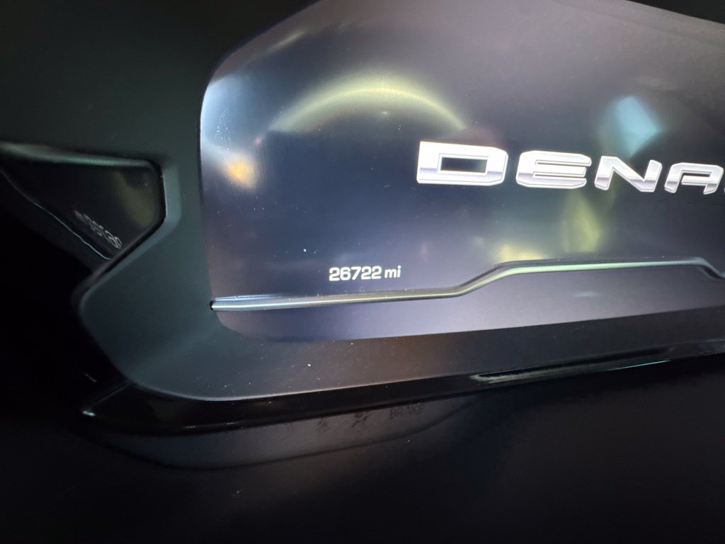 Used 2023 GMC Yukon Denali AWD/4WD image 19