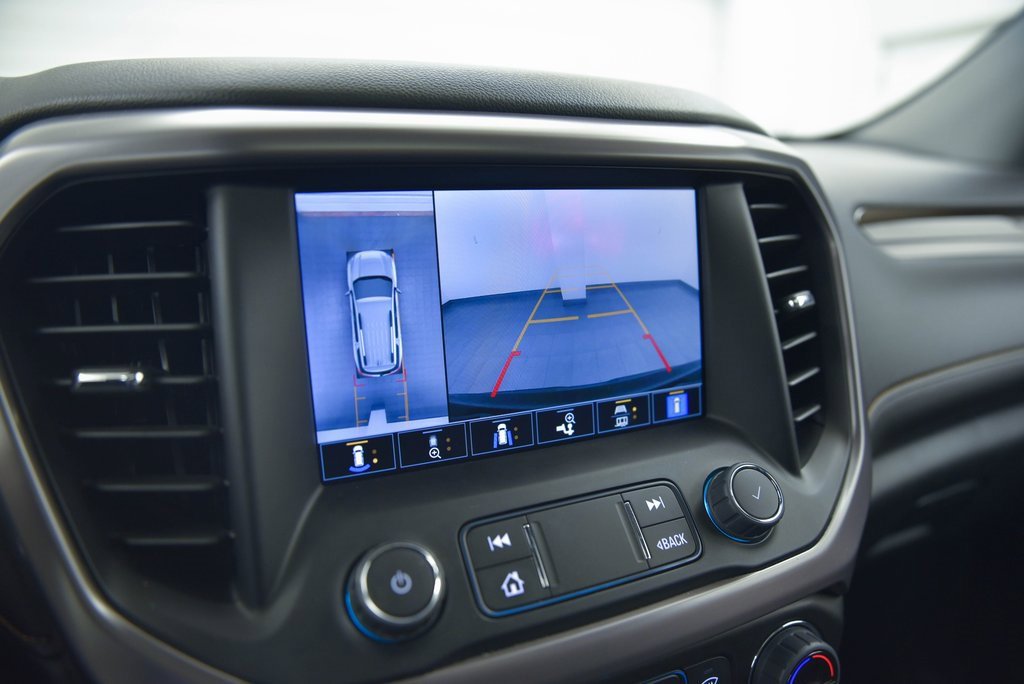 Used 2023 GMC Acadia AT4 image 19