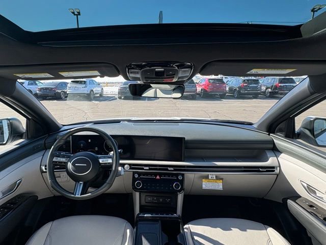 Used 2025 Hyundai Tucson Limited image 23