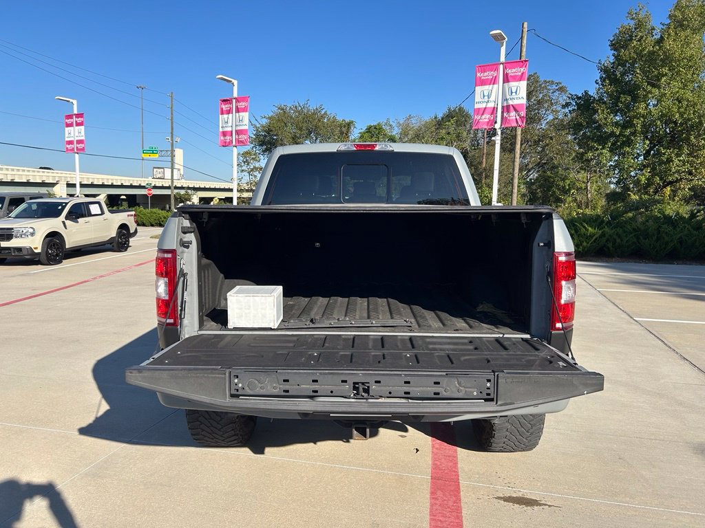 Used 2018 Ford F150 XLT w/ Equipment Group 302A Luxury AWD/4WD image 9