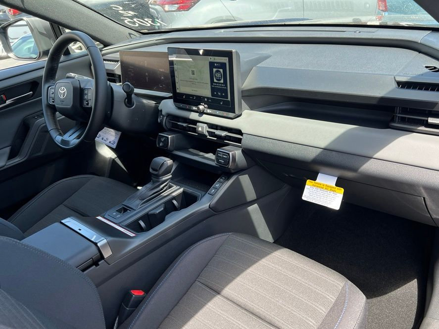 New 2026 Toyota RAV4 SE AWD/4WD image 17