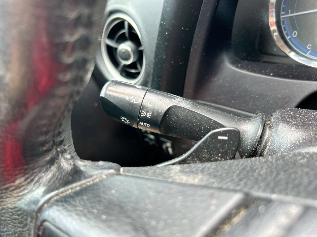 Used 2019 Toyota Corolla SE FWD image 19