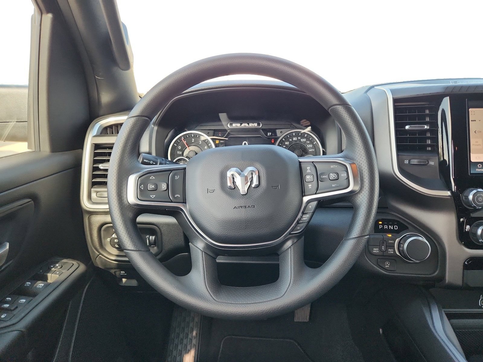 New 2026 RAM 1500 Express AWD/4WD image 22