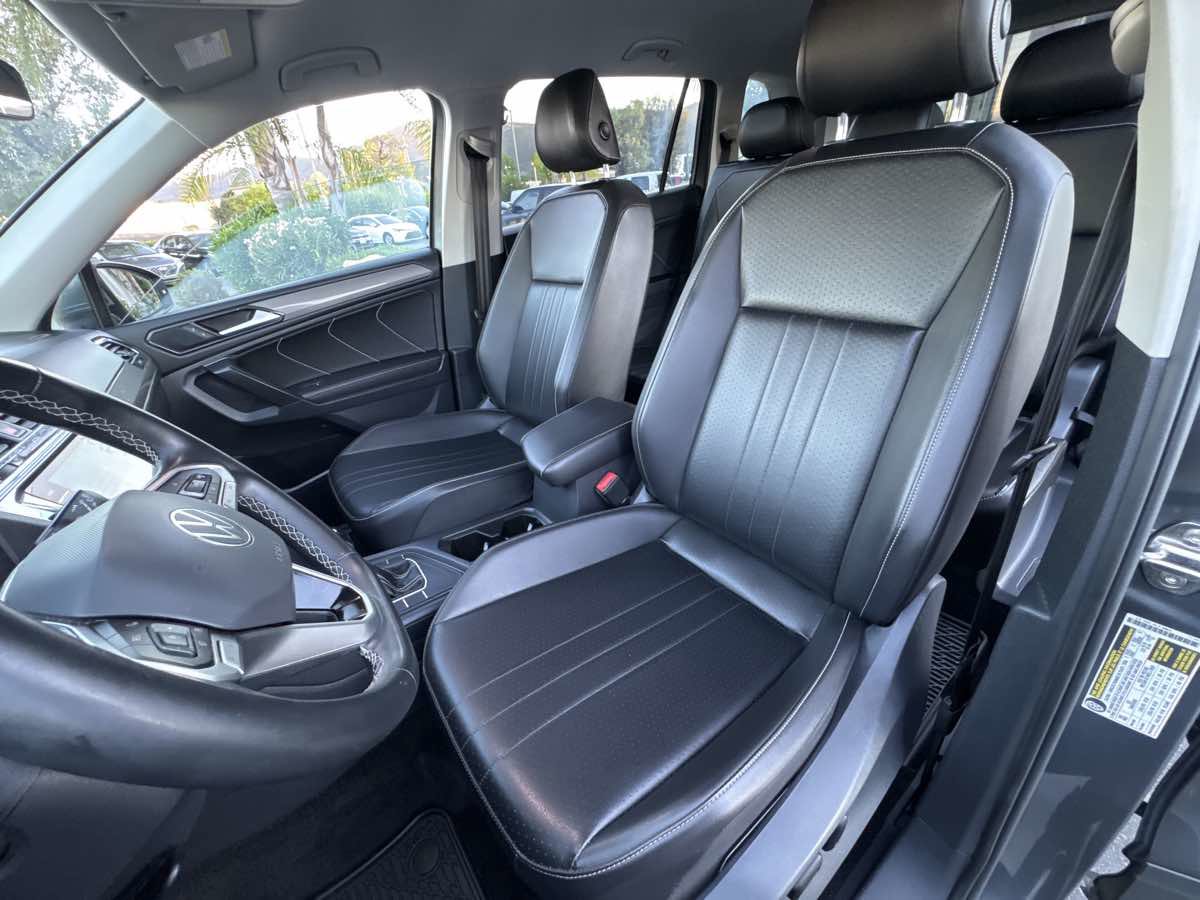 Used 2022 Volkswagen Tiguan SE image 14
