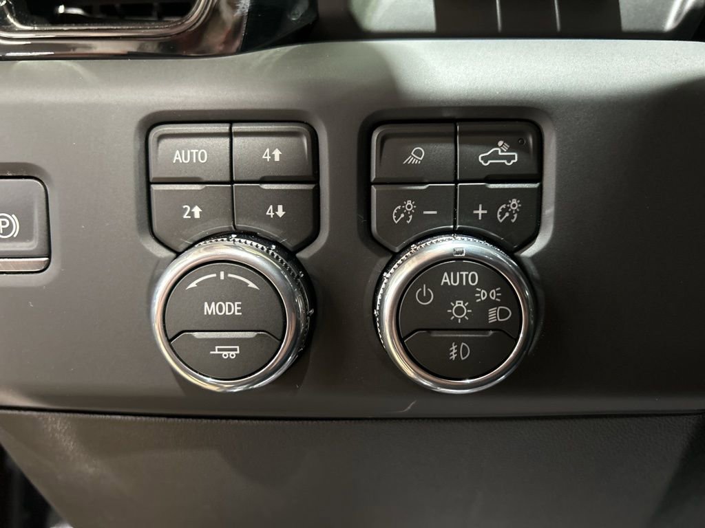 New 2026 GMC Sierra 1500 AT4 w/ Technology Package image 22
