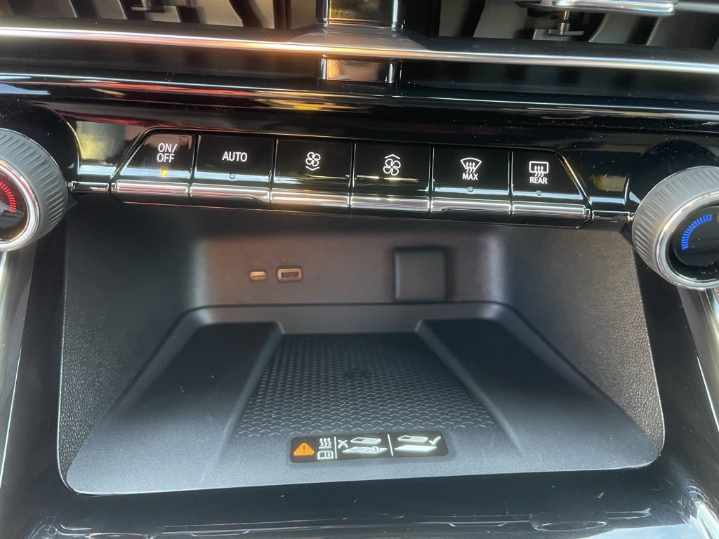 New 2026 Chevrolet Traverse LT w/ Driver Confidence Package image 18