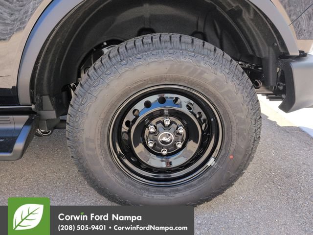 New 2026 Ford Bronco Outer Banks w/ Black Appearance Package AWD/4WD image 32