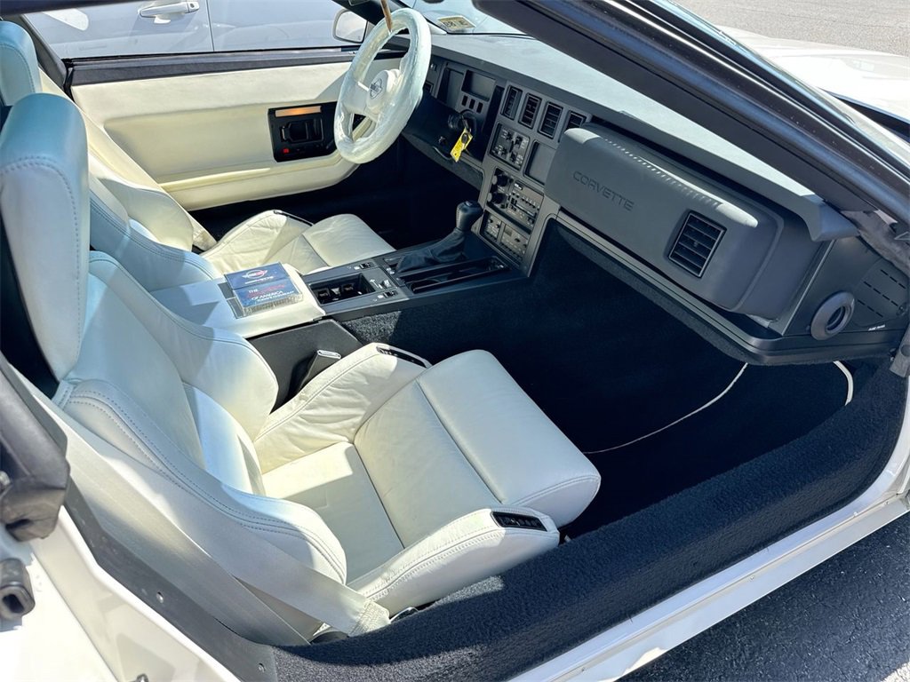 Used 1988 Chevrolet Corvette Coupe image 41