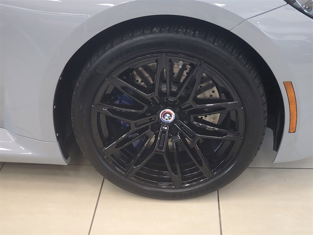 Used 2023 BMW M2 w/ Lighting Package image 10