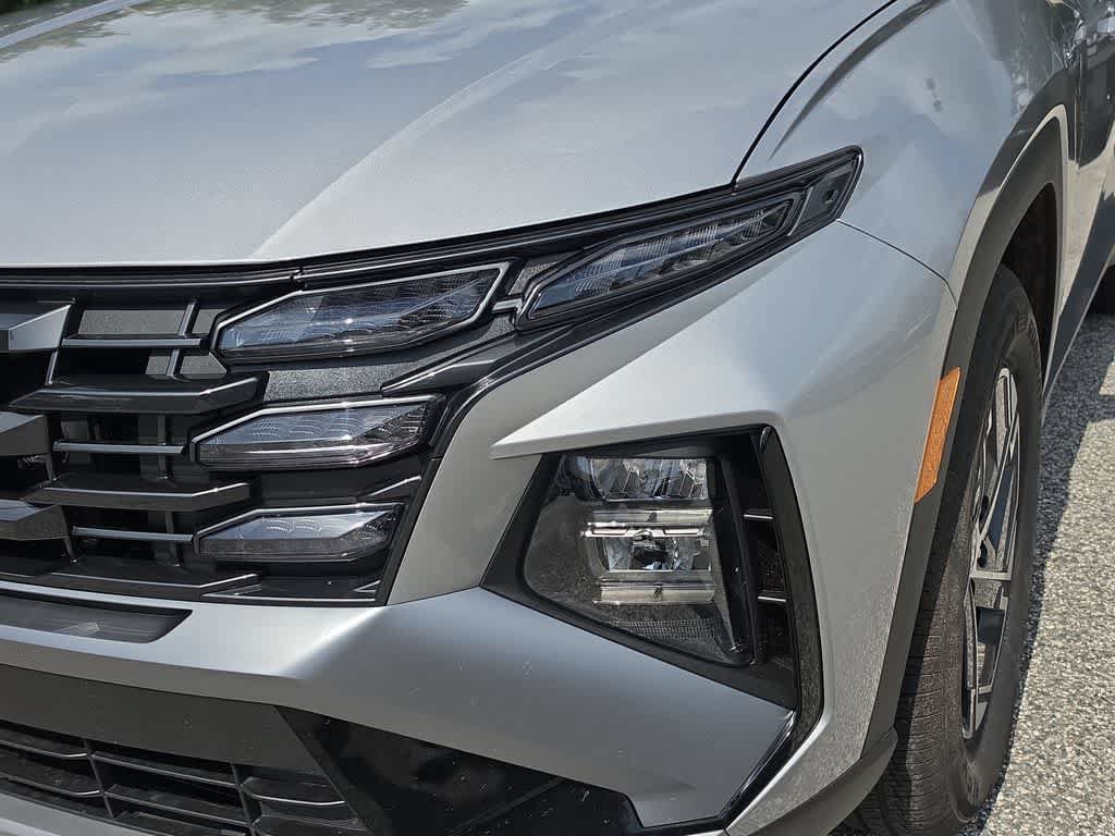 New 2026 Hyundai Tucson Blue SE FWD image 11