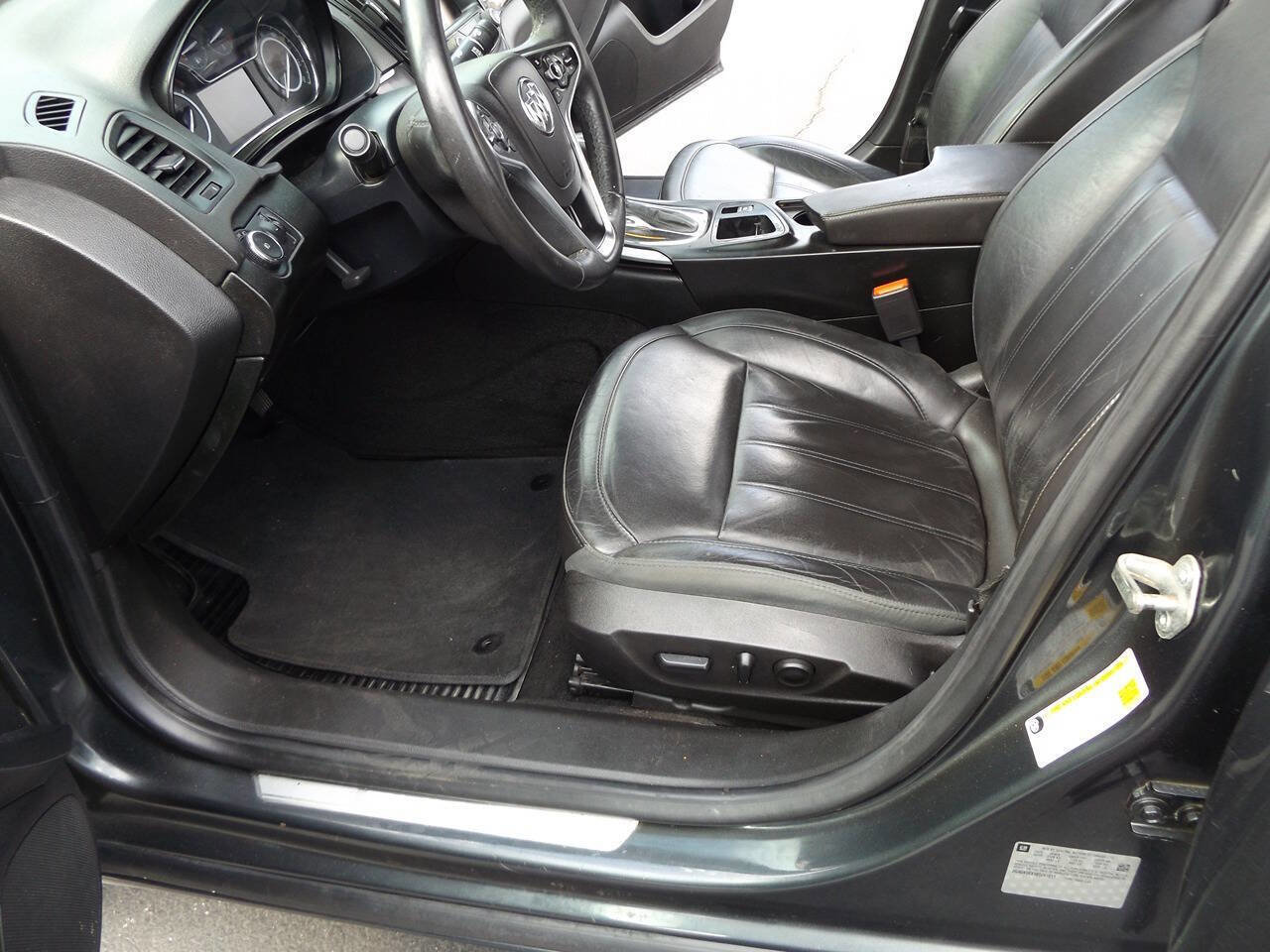 Used 2014 Buick Regal FWD image 13