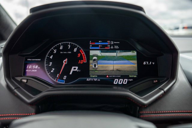 Used 2015 Lamborghini Huracan LP 610-4 AWD/4WD image 22