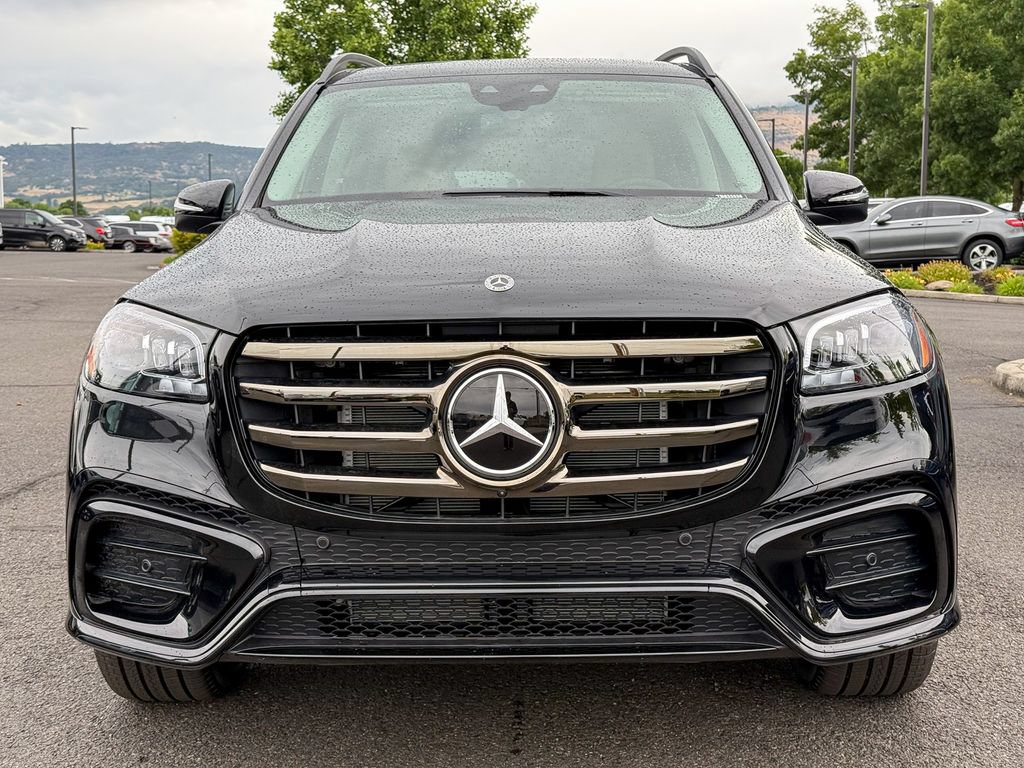 New 2026 Mercedes-Benz GLS 450 4MATIC image 4