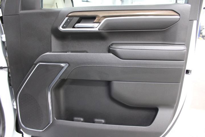 Used 2023 Chevrolet Silverado 1500 LT Trail Boss w/ Protection Package image 25