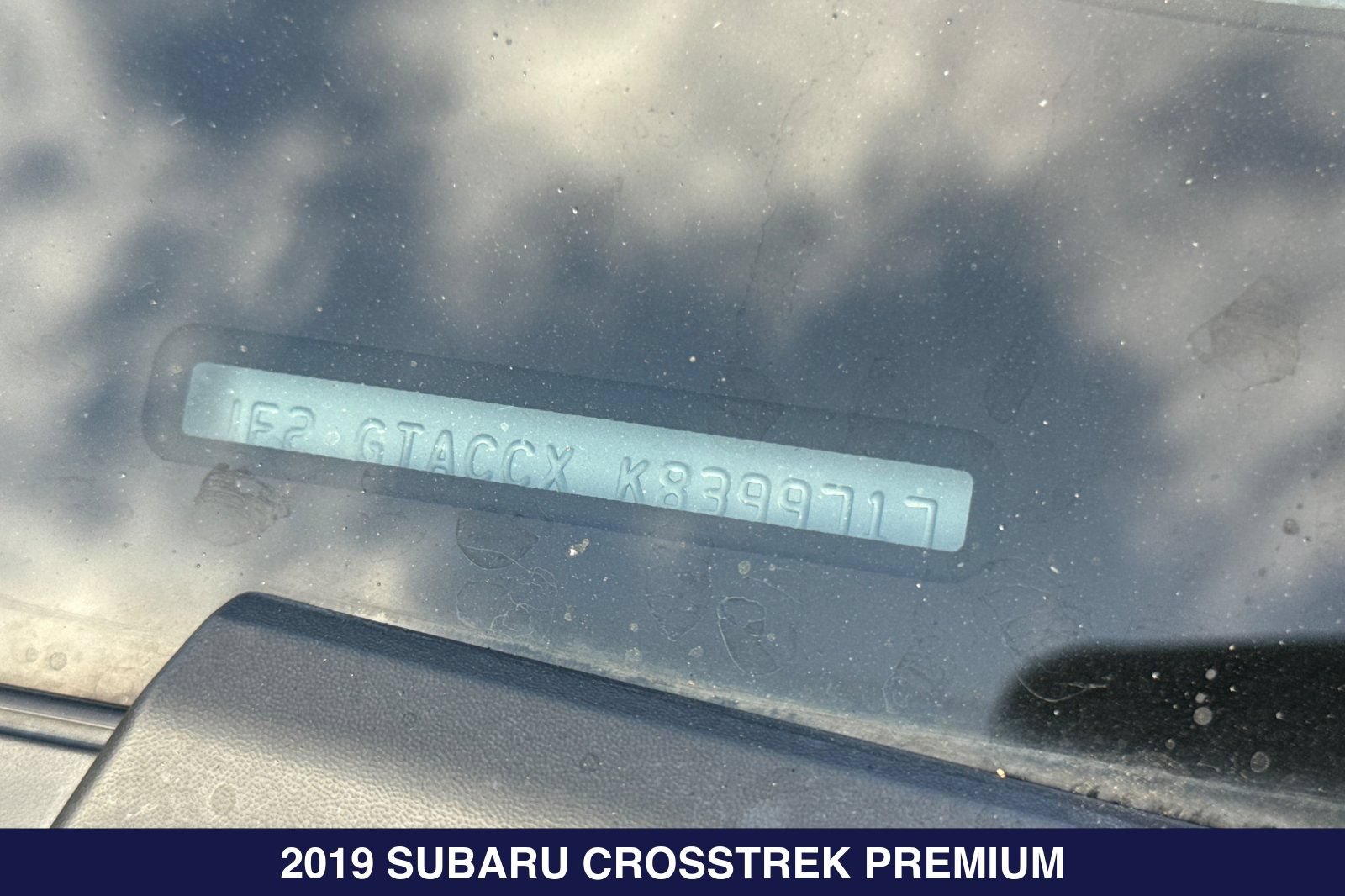 Used 2019 Subaru Crosstrek 2.0i Premium w/ Popular Package #3 AWD/4WD image 2